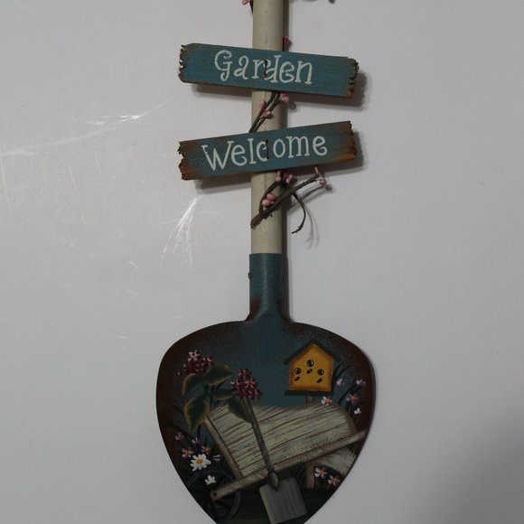 Other - Country Style Shovel Wall Decor